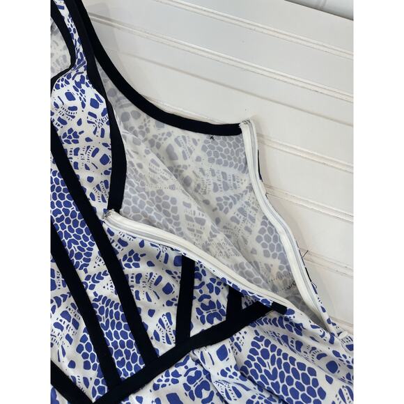 Parker Hudson Fit & Flare Dress Blue & White Cut Out Short Cocktail Size 6 - Picture 8 of 9